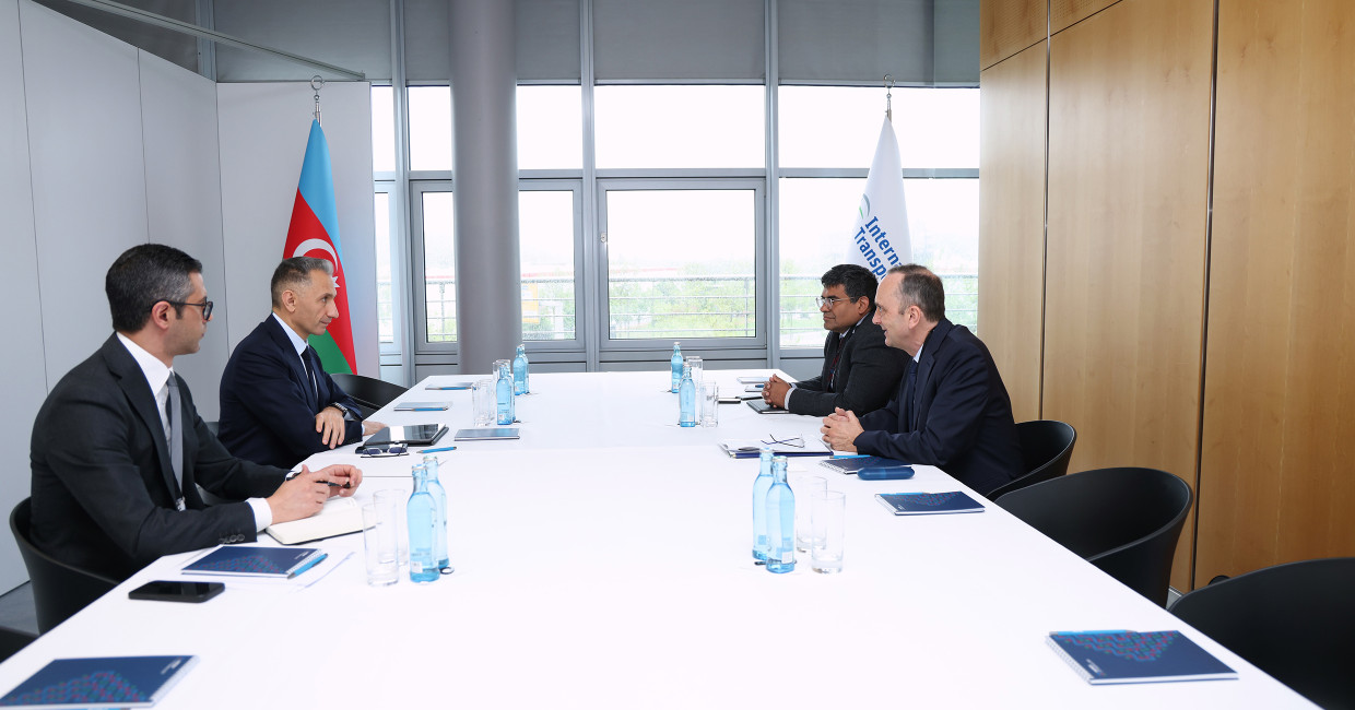 Nazir Rəşad Nəbiyev Dünya Bankı Qrupunun nəqliyyat və logistika üzrə direktoru ilə görüşüb