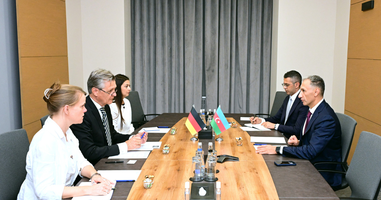 Nazir Rəşad Nəbiyev Almaniyanın Azərbaycandakı səfiri ilə görüşüb