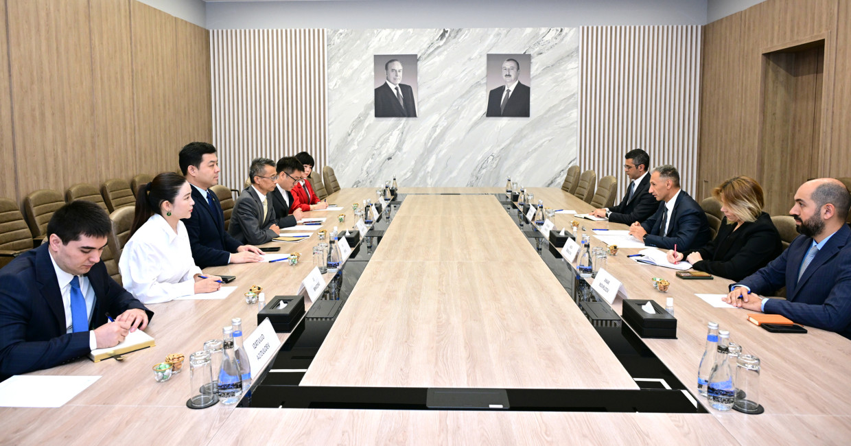 Nazir Rəşad Nəbiyev Çinin “China Construction Infrastructure Co., Ltd.” şirkətinin baş direktorunun müavini ilə görüşüb
