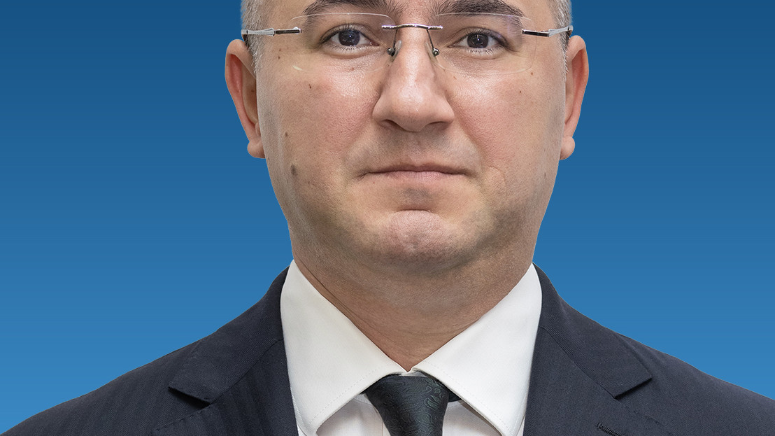 Elmin Fikret oghlu Mammadov / Leadership / Ministry - Mincom