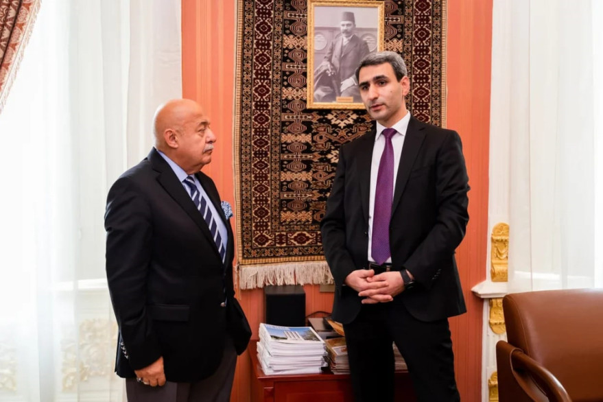 Azərbaycan Memarlar  İttifaqının yaranmasının 85 illik yubileyinə  həsr olunan poçt markasının təqdimatı  keçirilib