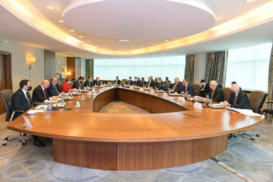 Azərbaycan Respublikasının Tranzit  Yükdaşımalar üzrə Koordinasiya  Şurasının iclası keçirildi
