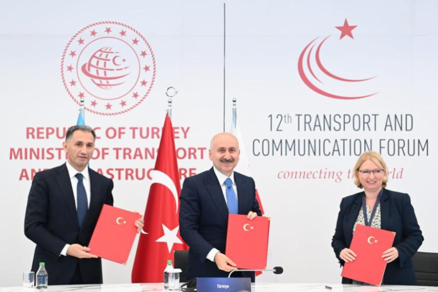 Trilateral protocol on development of Baku-Tbilisi-Kars railway line project signed