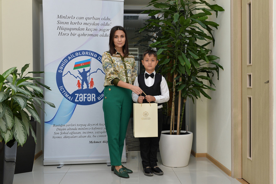 Birinci sinfə gedəcək şəhid övladları ilə görüş keçirilib