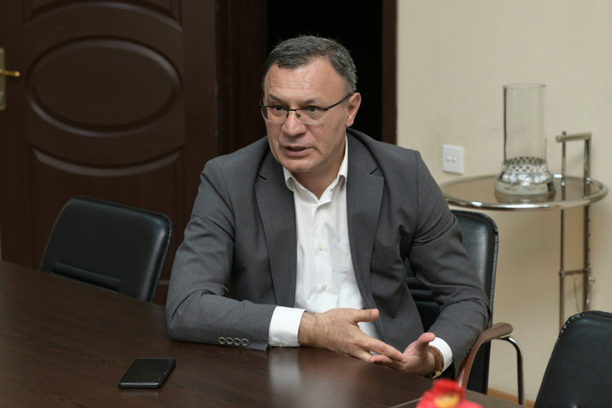 Public Council under Ministry of Transport, Communications and High Technologies holds meeting