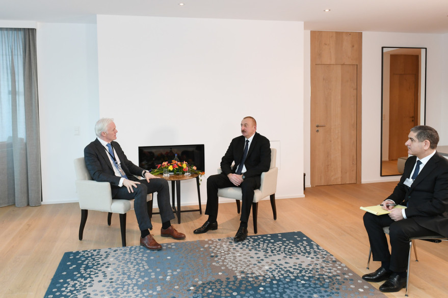 President Ilham Aliyev met with Microsoft vice president