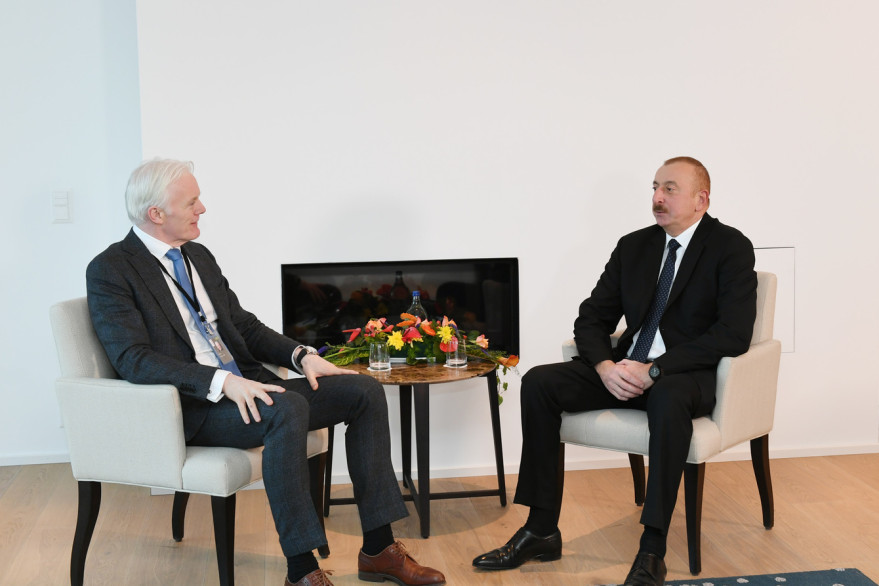 President Ilham Aliyev met with Microsoft vice president