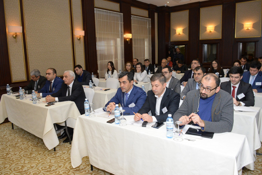 В Баку проходит международный семинар на тему «Тарифы, применяемые в сфере телекоммуникации»