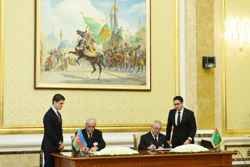 Azerbaijan, Turkmenistan signed bilateral documents