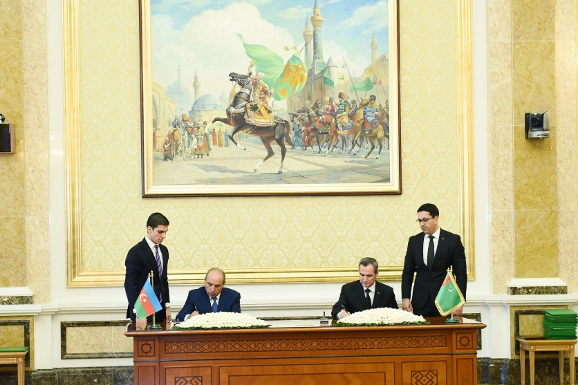 Azerbaijan, Turkmenistan signed bilateral documents