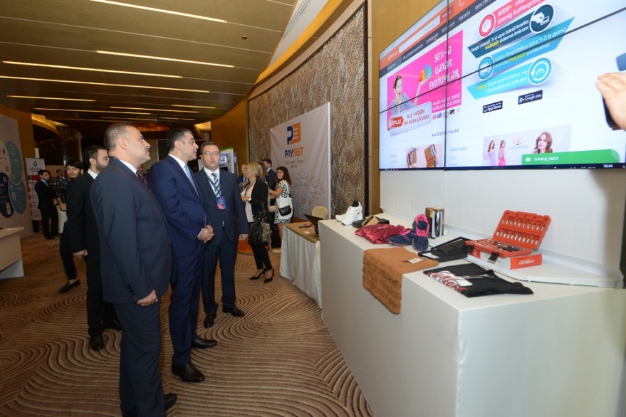 Завершился Бакинский Международный форум по электронной коммерции