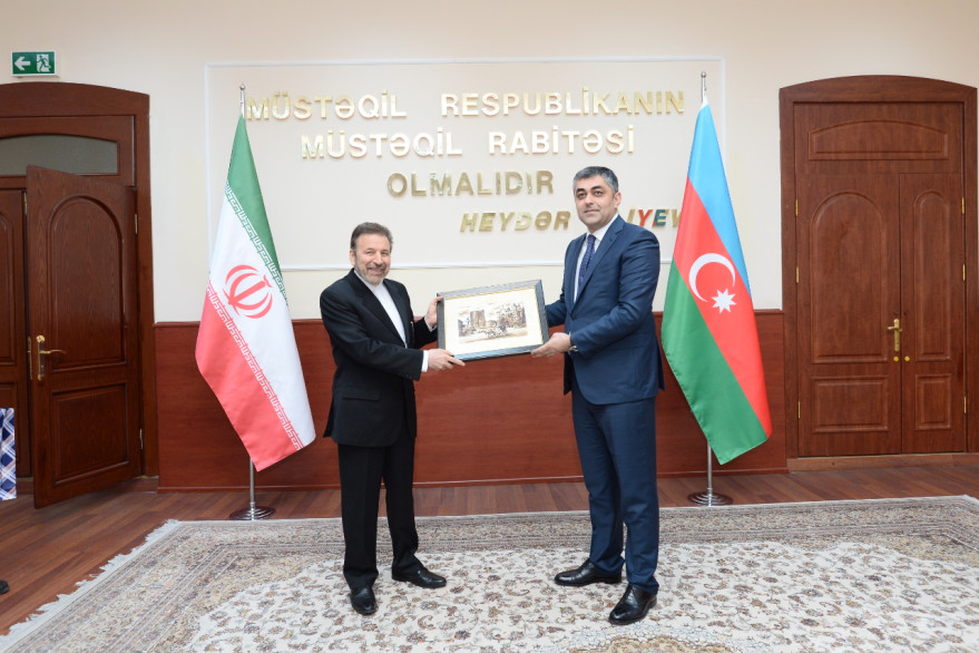 Azerbaijan, Iran discuss prospects for ICT cooperation