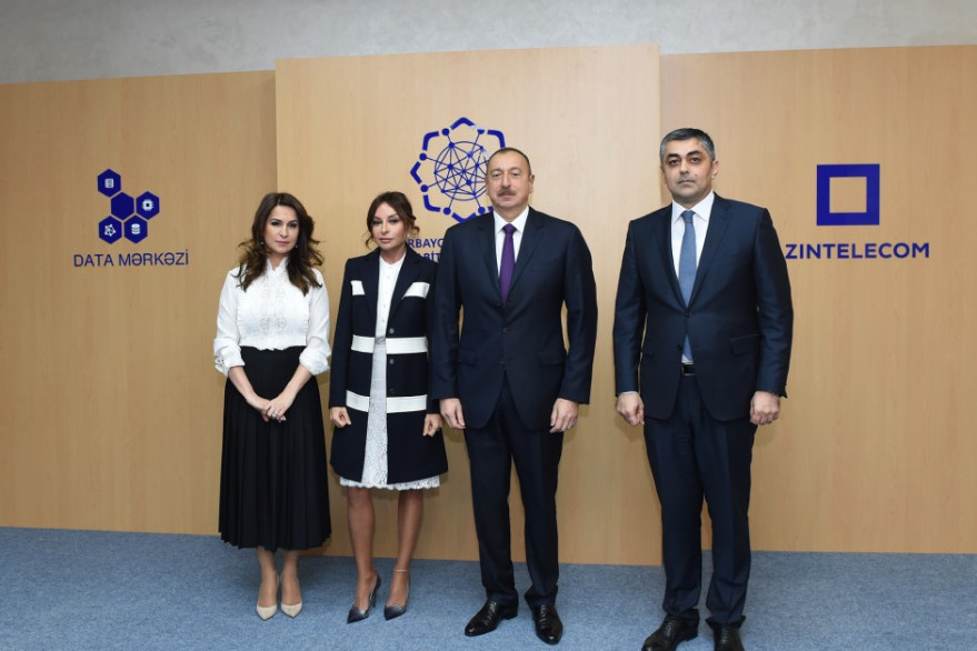 Ильхам Алиев принял участие в открытии Регионального дата-центра и Международного коммутационного центра Министерства связи и высоких технологий 