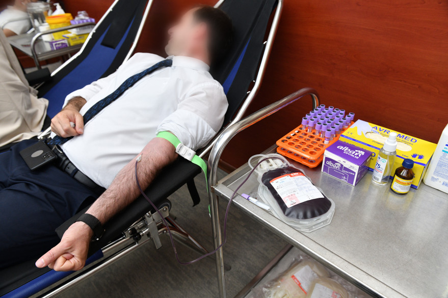 Ministry organizes voluntary blood donation campaign