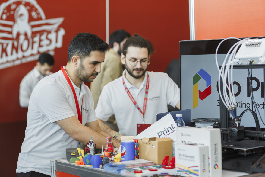 “TEKNOFEST Azərbaycan” çərçivəsində   “Take Off Baku” beynəlxalq startap sammiti öz işinə başladı