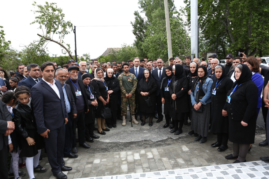 Nazir Rəşad Nəbiyev Göyçayda şəhid və qazi ailələrini ziyarət edib