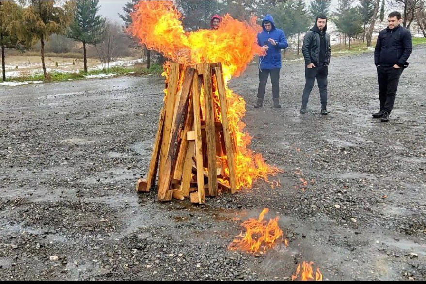 Пассажиры отметили праздник Новруз в Агдаме  