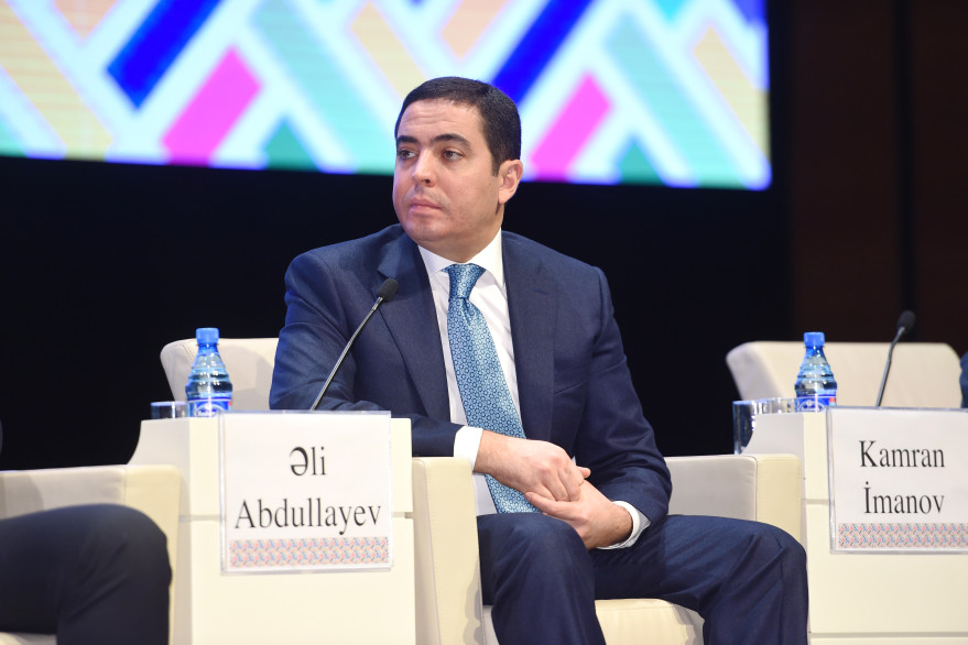 “Yaradıcı sənayelər: dayanıqlı inkişaf və məşğulluq  üçün yeni imkanlar” mövzusunda forum keçirilib
