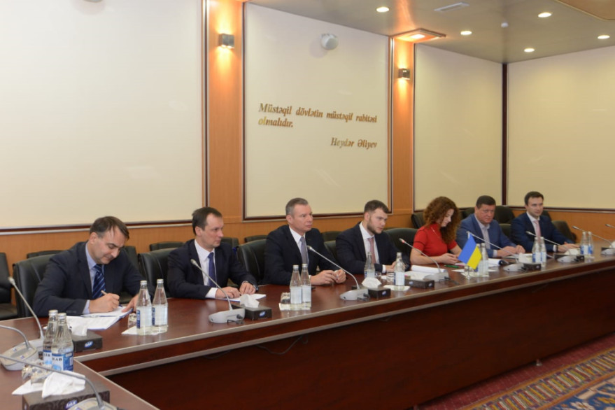 Ramin Guluzade met with Minister of Infrastructure of Ukraine