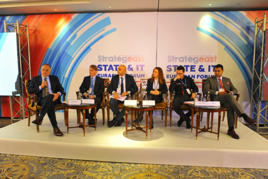 “StrategEast: Dövlət və İnformasiya Texnologiyaları üzrə Avrasiya Forumu” keçirilib