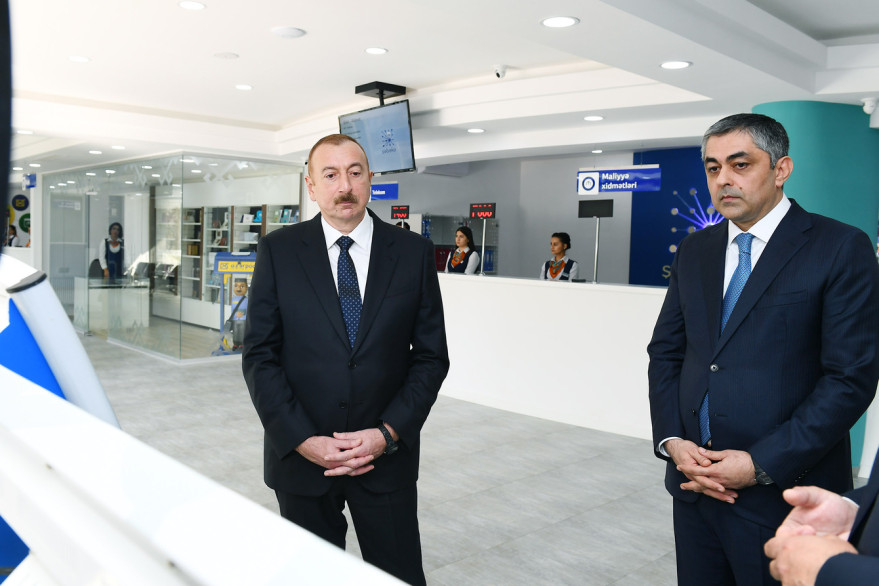 Prezident İlham Əliyev Ağdaş Rayon Telekommunikasiya Qovşağında “Şəbəkə” Xidmət Mərkəzinin istifadəyə verilməsi tədbirində iştirak edib