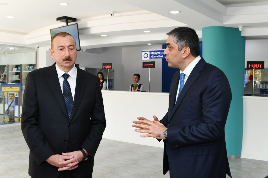 Prezident İlham Əliyev Ağdaş Rayon Telekommunikasiya Qovşağında “Şəbəkə” Xidmət Mərkəzinin istifadəyə verilməsi tədbirində iştirak edib