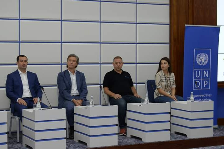 Завершился проходивший в Шамахе летний инновационный лагерь InnoCamp 