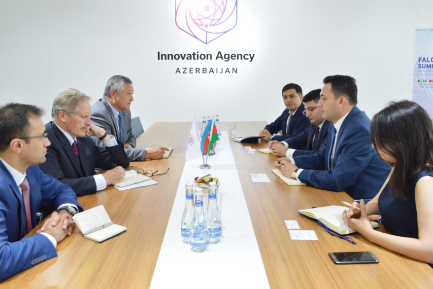 Представители американской организации Caspian Policy Center побывали в Агентстве по инновациям