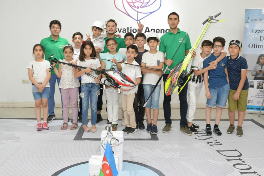 NRYTN şəhid hərbçilərin övladlarını sevindirdi