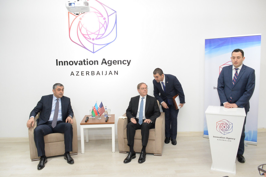 ABŞ-ın Azərbaycandakı səfiri İnnovasiyalar Agentliyində olub