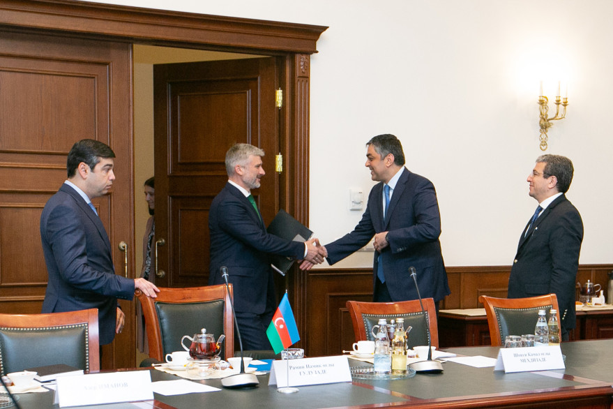 Minister of Transport, Communications and High Technologies Ramin Guluzade pays a visit to Russia