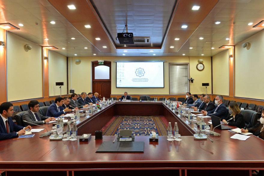 Azerbaijani-Turkish working group on digital transformation holds first meeting