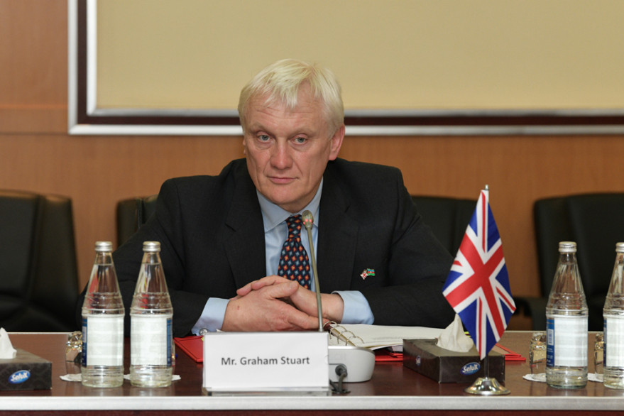 Nazir Rəşad  Nəbiyev ölkəmizdə səfərdə olan Böyük  Britaniyanın ixracat naziri Qraham Styuartla görüşüb