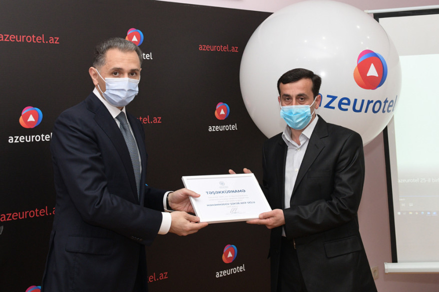 Nazir Rəşad Nəbiyev “AzEuroTel” MMC-nin əməkdaşlarını mükafatlandırıb
