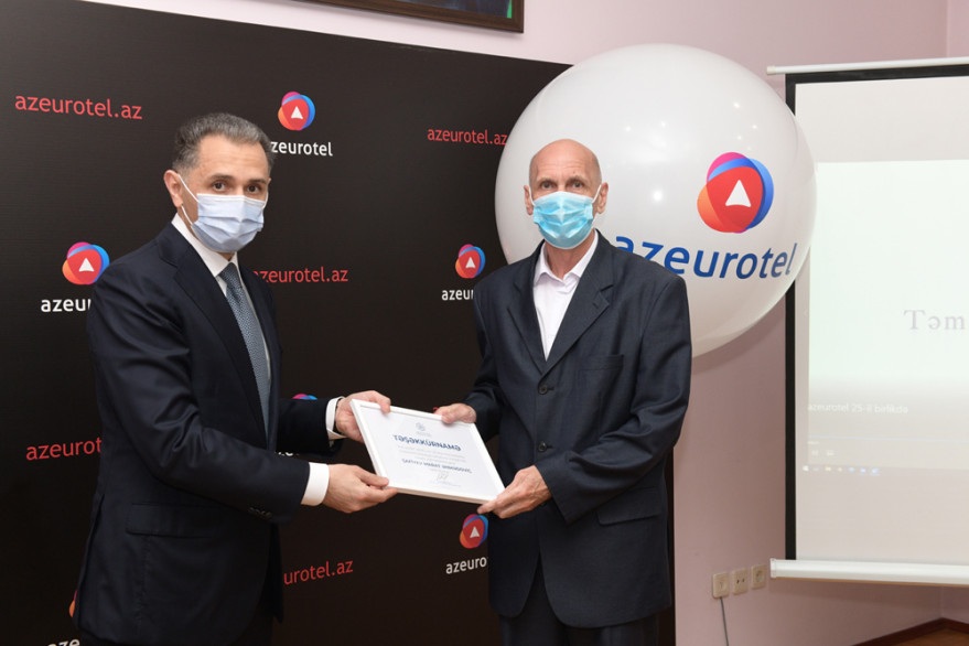 Nazir Rəşad Nəbiyev “AzEuroTel” MMC-nin əməkdaşlarını mükafatlandırıb