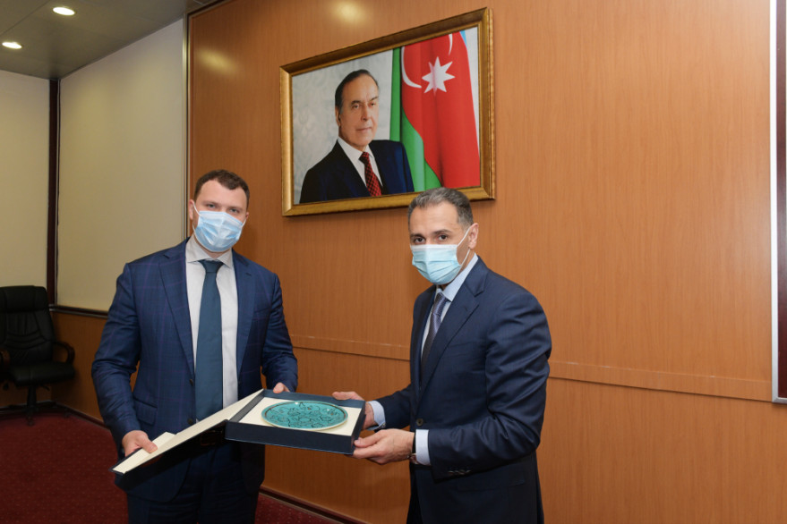 Nazir Rəşad Nəbiyev Ukraynanın infrastruktur naziri Vladislav Krikli ilə görüş keçirib
