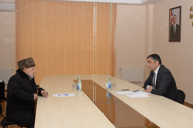 Minister of Transport, Communications and High Technologies Ramin Guluzade receives citizens in Saatly 