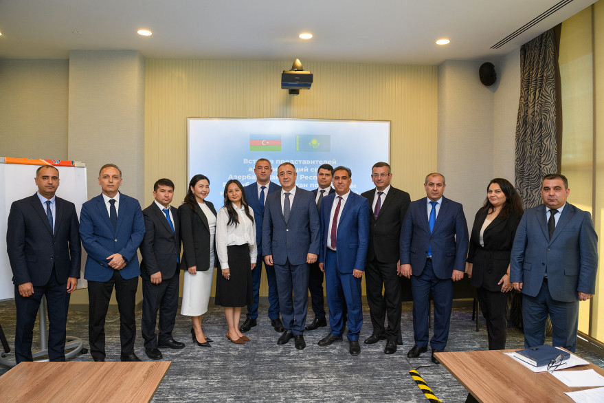 Meeting held between representatives of communications administrations of Azerbaijan and Kazakhstan regarding coordination of frequencies of terrestrial services