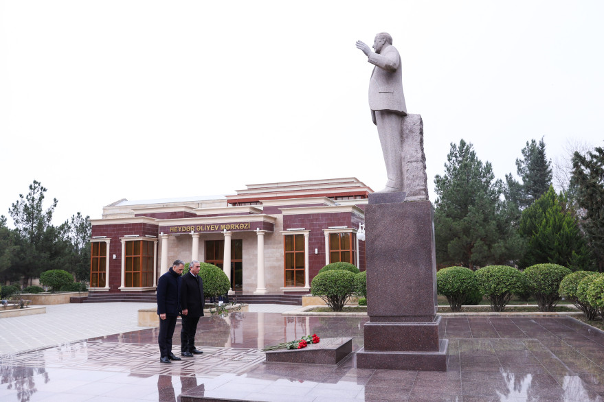 Nazir Rəşad Nəbiyev Hacıqabulda vətəndaşları qəbul edib