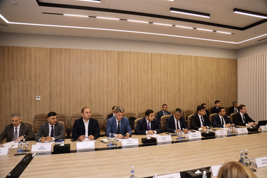 “Kommunal xidmətlərlə bağlı vahid informasiya sisteminin yaradılması üzrə” Altqrupun görüşü baş tutub