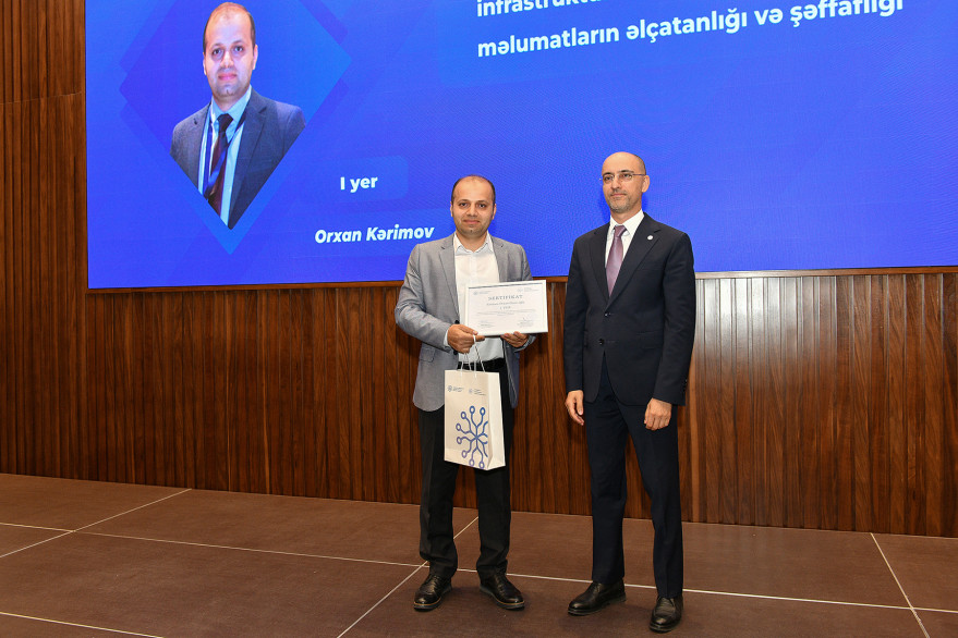İKT Agentliyi yazı müsabiqəsinin qaliblərini mükafatlandırdı