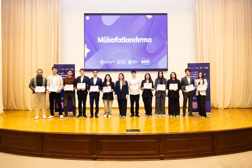 “R.M.90” Programming Competition Held Among School Students
