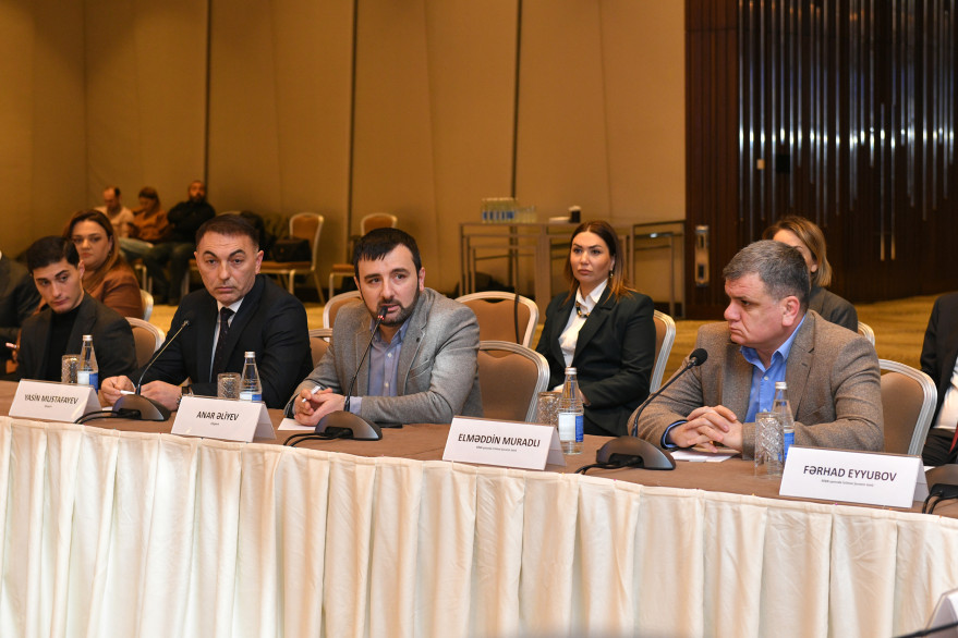 Roundtable on the 2025 State Program for the Improvement of Transport Infrastructure in Baku and Surrounding Areas