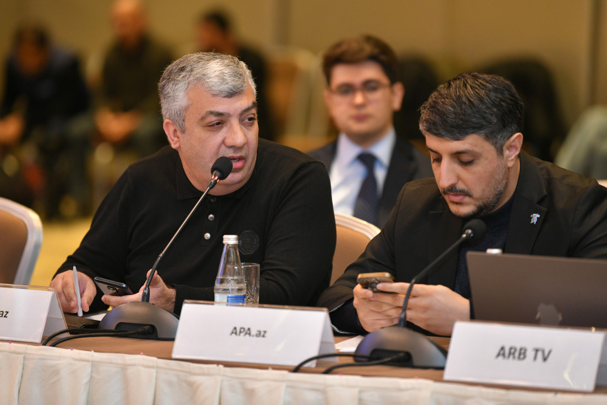 Roundtable on the 2025 State Program for the Improvement of Transport Infrastructure in Baku and Surrounding Areas