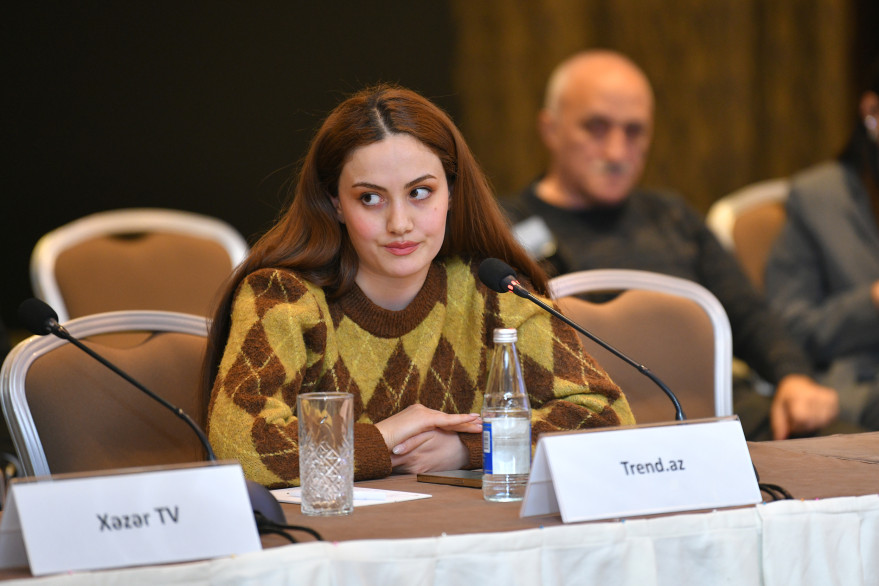 Roundtable on the 2025 State Program for the Improvement of Transport Infrastructure in Baku and Surrounding Areas
