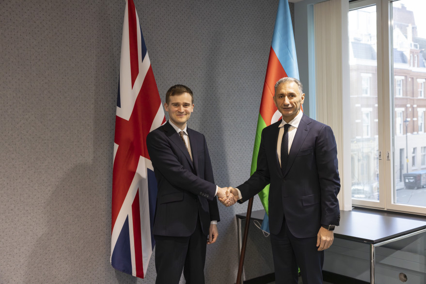 Nazir Rəşad Nəbiyev Böyük Britaniya parlamentinin üzvü, aviasiya, dənizçilik və dekarbonizasiya məsələləri üzrə nazirlə görüşüb