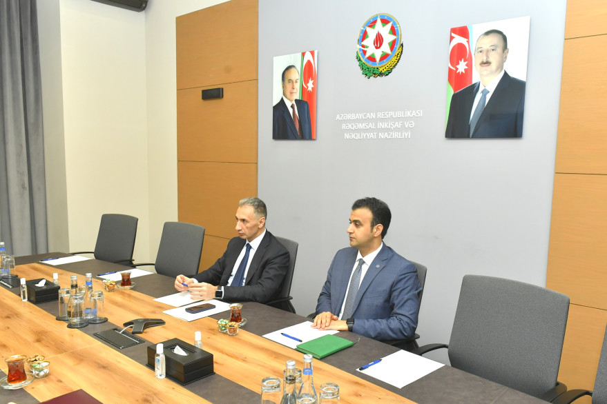 Nazir Rəşad Nəbiyev beşinci “Yüksəliş” müsabiqəsinin qalibləri ilə görüşüb