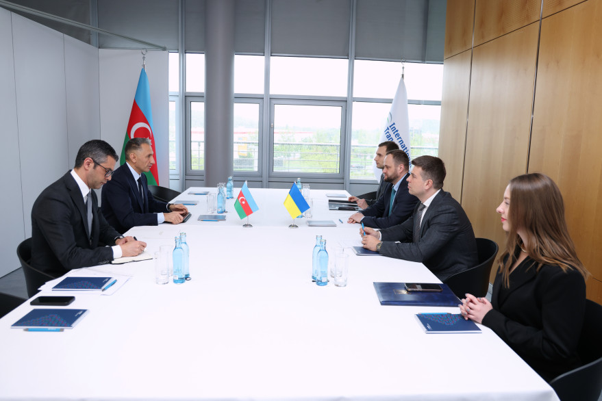 Nazir Rəşad Nəbiyev Ukrayna Baş nazirinin müavini, icma və ərazilərin inkişafı naziri ilə görüşüb
