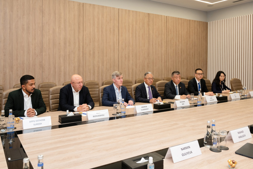 Rəqəmsal İnkişaf və Nəqliyyat Nazirliyində “CITIC Group” şirkətinin nümayəndə heyəti ilə görüş keçirilib