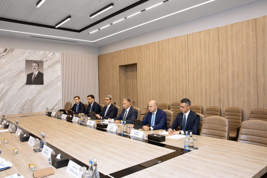 Nazir Rəşad Nəbiyev Asiya İnkişaf Bankının Direktorlar Şurasının üzvləri ilə görüşüb